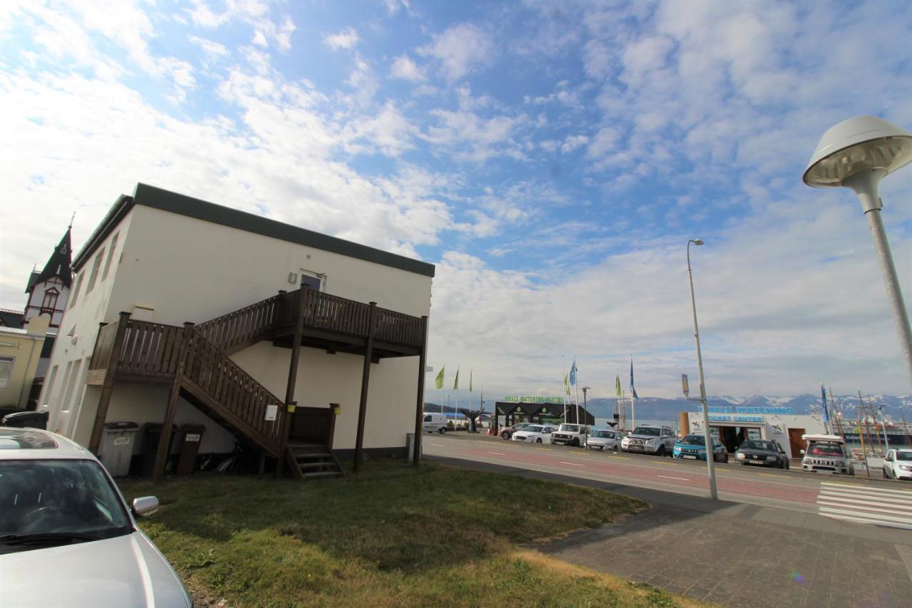 Husavik Apartments Екстер'єр фото