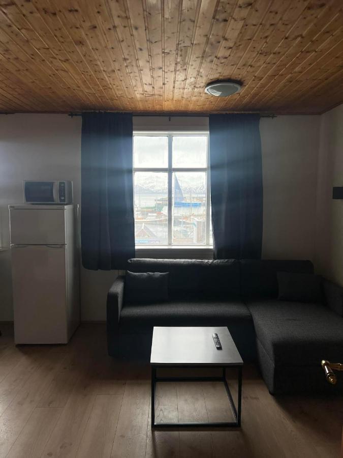 Husavik Apartments Екстер'єр фото
