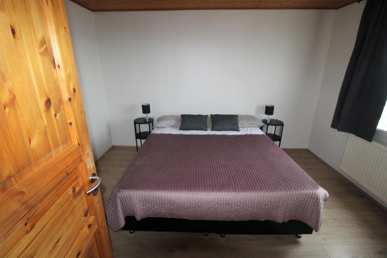 Husavik Apartments Екстер'єр фото